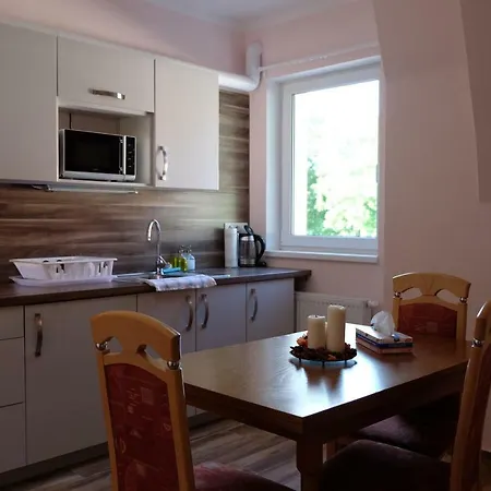 Diana 카를로비바리